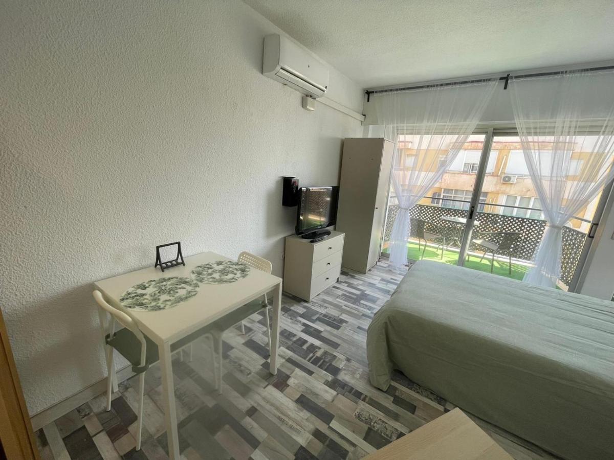 Confortable Estudio Con Terraza, Vistas A La Montana, Mar Y Mas Apartment Торемолинос Екстериор снимка