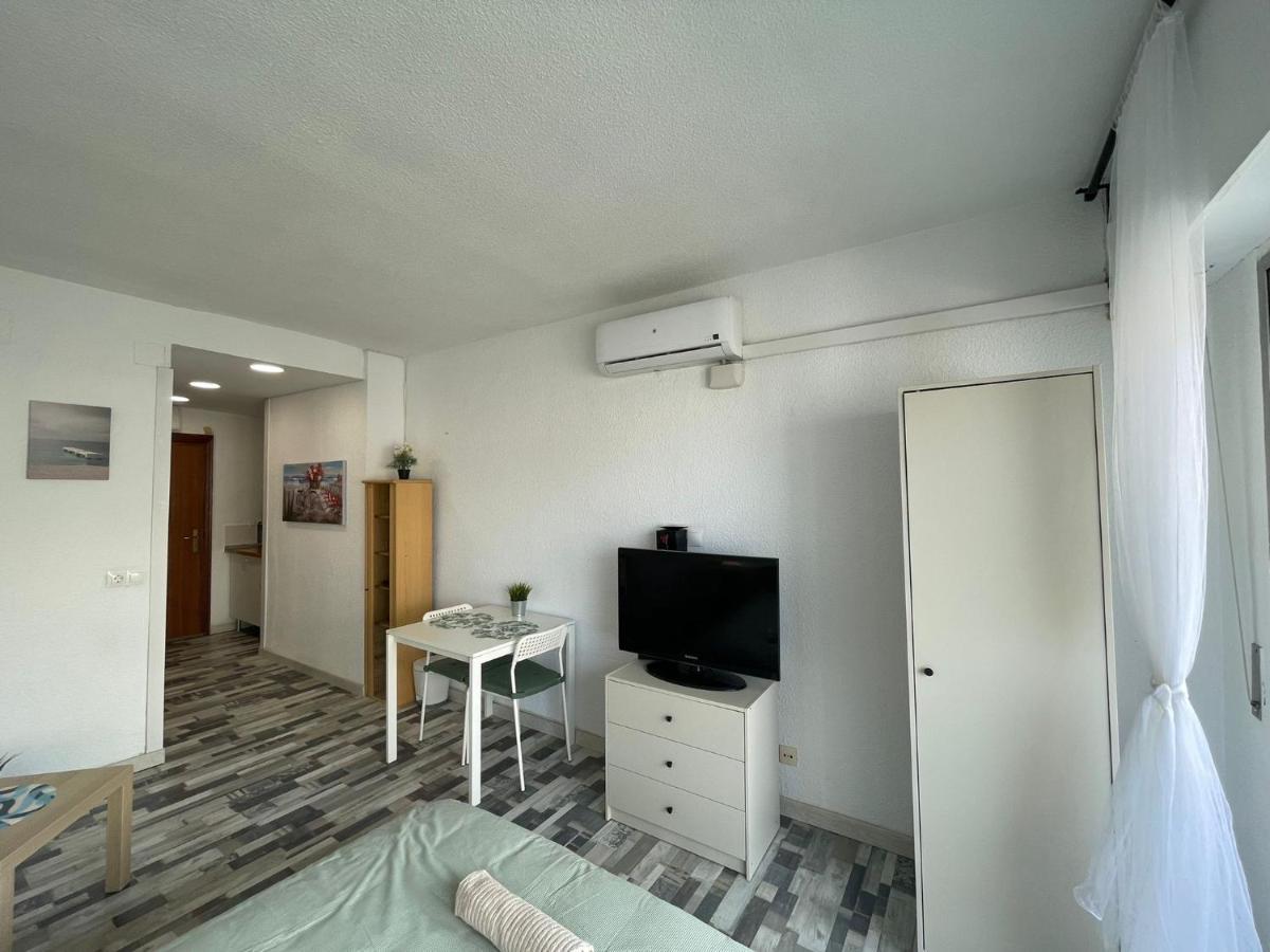 Confortable Estudio Con Terraza, Vistas A La Montana, Mar Y Mas Apartment Торемолинос Екстериор снимка